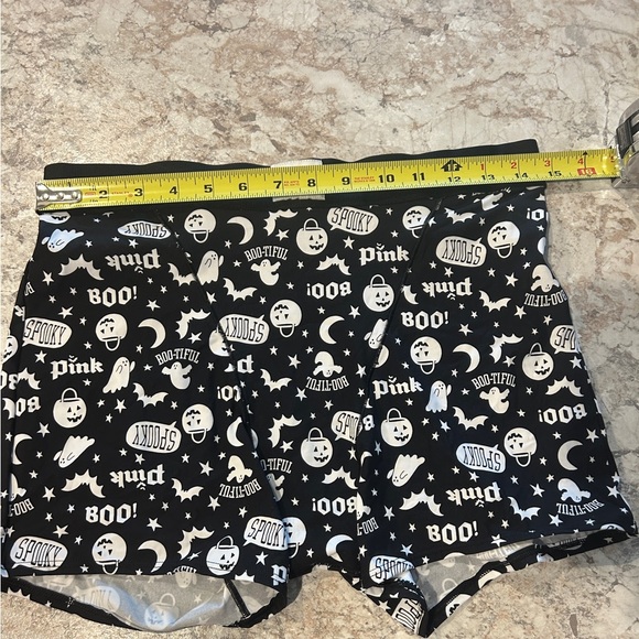 VS PINK Halloween Boxer Briefs Large  Unisex NWT - Picture 6 of 8